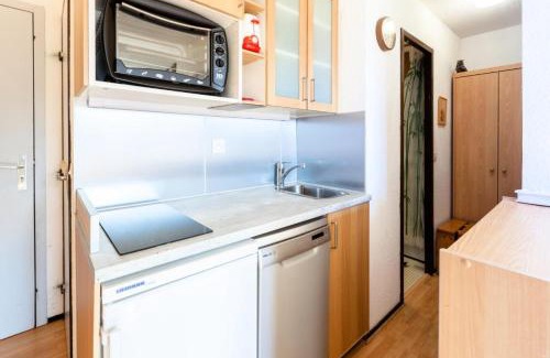 Eclose-Est Apartment | Cozy Apartment for 4 Near Slopes - Maeva Particuliers