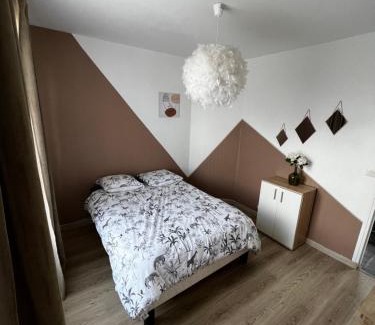 Oasis - Maroc Apartment | Family-Friendly Apartment Near Circuit 24h du Mans