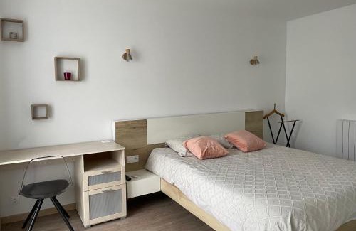 Vittel Apartment | Cozy Apartment Near Vittel Thermes & Spa - Rated 9.1/10