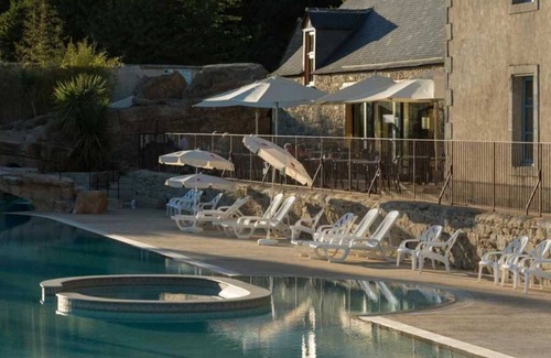 Quimper Apartment | Appartement 5 étoiles - Parc aquatique - eebici
