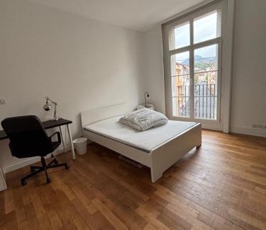Clermont-Ferrand Apartment | Appartement 5 chambres 10 personnes A