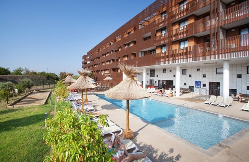 Sete Condo | Cozy Apartment 5 Minutes from the Beach with Sauna Access