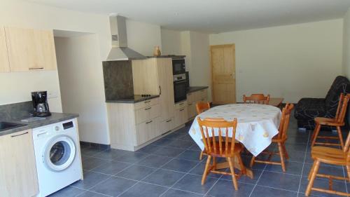 Belmont-sur-Buttant Apartment | Kid-Friendly Retreat: Appartement 52m2 in Vosges!