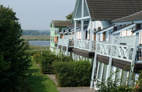 Neuensien Apartment | Family-Friendly Appartement 6 in Fischerhaus with Terrace