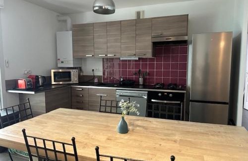 Le Rouet Apartment | Appartement 6 pers Prado Métro Parking gratuit et Wifi