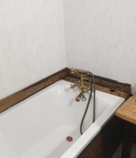 Prinsuejols Apartment | Cozy Appartement for 6 on Beautiful Aubrac - Pet Friendly