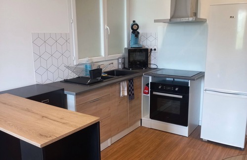 Saint-Gaudens Apartment | Charming Lake View Apartment at the Farm for Families
