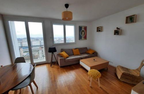 Troyes Apartment | Family-Friendly 3-Bedroom Apartment with High Guest Ratings
