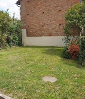 Garidech Apartment | Spacious 80m2 Apartment for Families Near Attractions