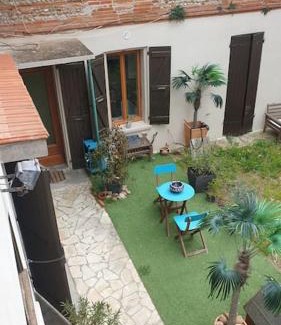 Garidech Apartment | Spacious 80m2 Apartment for Families Near Attractions