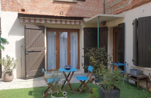 Garidech Apartment | Spacious 80m2 Apartment for Families Near Attractions