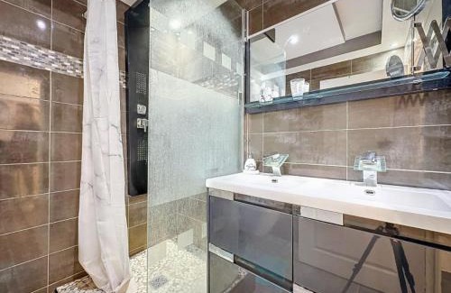 Rodez Apartment | Peaceful 86 m² Apartment with Wheelchair Access and High Ratings