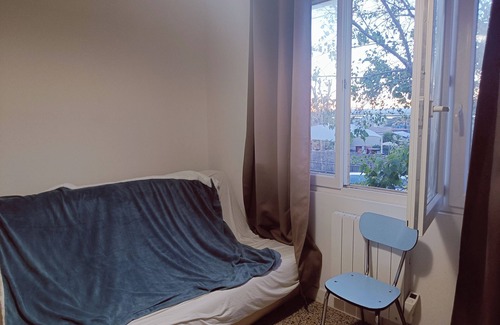 Palavas-les-Flots Apartment | Bright 50m from the Sea Apartment Near Key Amenities