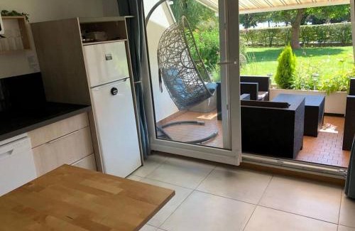 Aix-les-Bains Apartment | Scenic Aix les Bains Apartment Overlooking the Lake