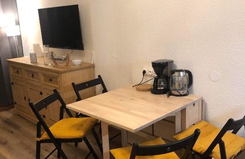 Eclose-Ouest Apartment | Cozy Appartement Alpe-d'Huez for 4 Guests - Pet Friendly