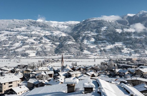 Fuegen Apartment | Family-Friendly Appartement Anja - Guest Rated 9.9/10