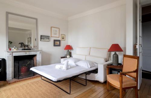 Grenelle Apartment | Elegant Apartment in Central Paris - Welkeys, Pet Friendly