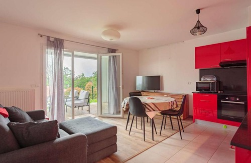 Arcangues Apartment | Cozy Appartement Arcangues for 4 Guests in Ideal Location