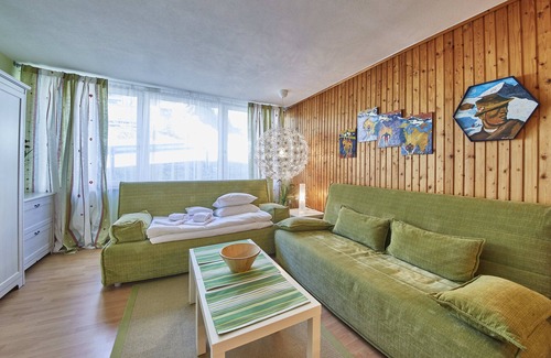 Wiesern Apartment | Cozy Appartement Hüttengaudi with Family-Friendly Amenities