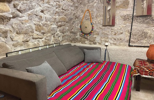 Saint-Maurice Apartment | Unique Apartment Steps from Bois de Vincennes with Breakfast