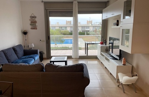 L'Ampolla Apartment | Tranquil Apartment in the Heart of Delta de Lebre