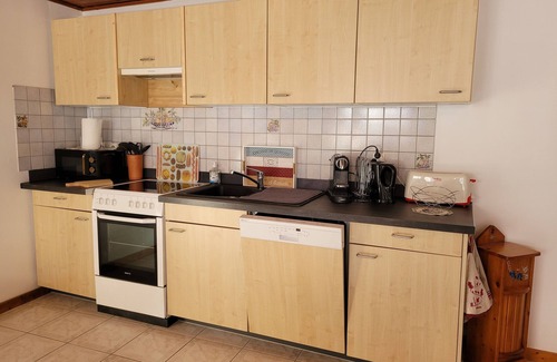 Vacheresse Apartment | Tranquil Appartement au Calme with Ocean Views & Pet-Friendly