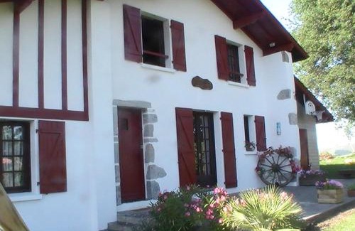 Saint-Esteben Apartment | Scenic Appartement in the Heart of Pays Basque - Child Friendly