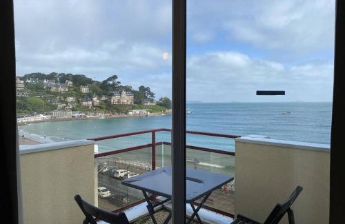 Perros-Guirec Apartment | Top-Rated Trestraou Beach Apartment for Family Getaways