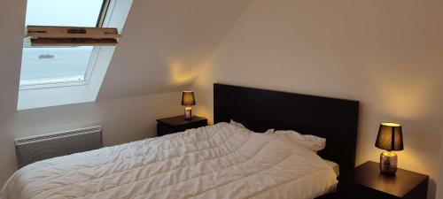 Perros-Guirec Apartment | Top-Rated Trestraou Beach Apartment for Family Getaways