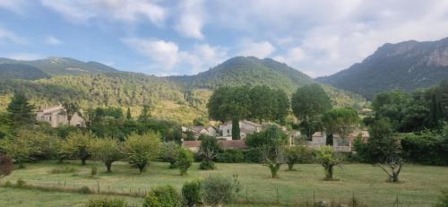 Aubres Apartment | Appartement Aubres