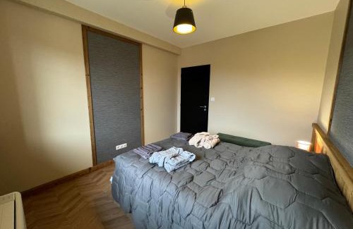 Montaigut-le-Blanc Apartment | Relaxing Apartment with Terrace and Hot Tub Amenities