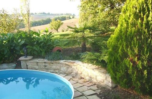 Montpezat-de-Quercy Apartment | Cozy Montpezat de Quercy Apartment with Private Pool