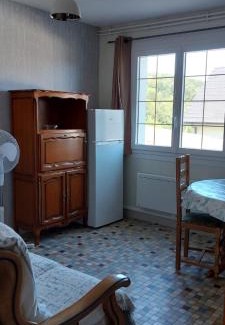 Rosiers-d'Egletons Apartment | Appartement avec jardin privé