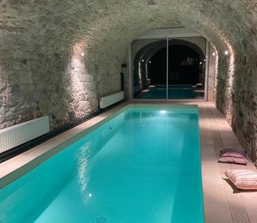 Nerac Apartment | Elegant Apartment with Pool Access and Garden Retreat