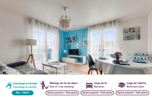 Sarzeau Apartment | Cozy Apartment with Balcony in Sarzeau's Heart