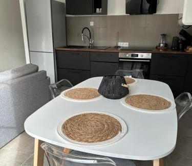 Le Puy-en-Velay Apartment | Family-Friendly Appartement avec Terrasse in Puy, Rated 9.2