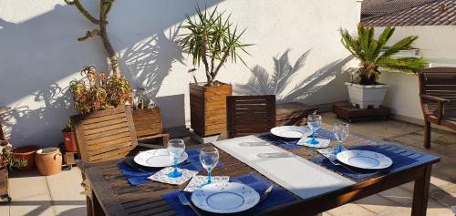 Frejus Port Apartment | Stunning Apartment with Terrace in Top-Rated Location