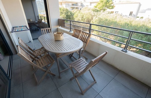 Propriano Apartment | Ocean View Apartment with Parking for a Relaxing Stay