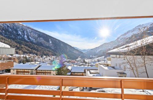 Leukerbad Apartment | Scenic Mountain View Apartment - Pet and Child Friendly