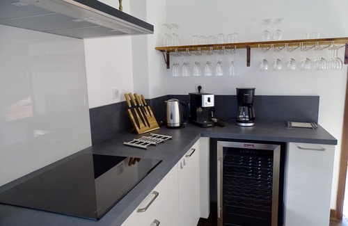 Ax-les-Thermes Apartment | Spacious Appartement Ax Trois Domaines for 14 Guests