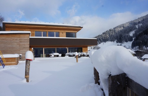 Eben im Pongau Apartment | Experience Apartment Mountain Time: Rated 10/10 for Comfort