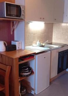 Gresse-en-Vercors Apartment | Well-Located Apartment with Ocean View & Pool Access