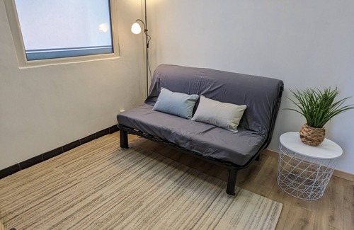 Republique Apartment | Cozy Appartement Cœur du Mans with Spa and Hot Tub