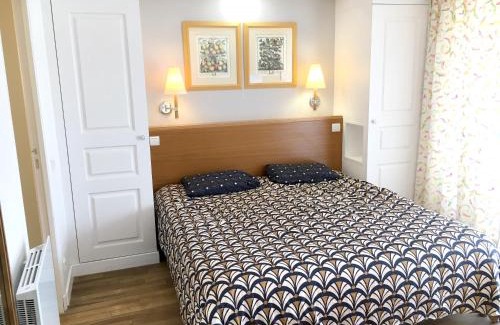 Saint-Andre-des-Eaux Apartment | Cozy Apartment in Saint Andre des Eaux with Garden Access