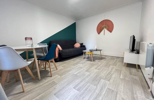 Bourges Apartment | Relax in Appartement Calm: A Pet and Child-Friendly Oasis