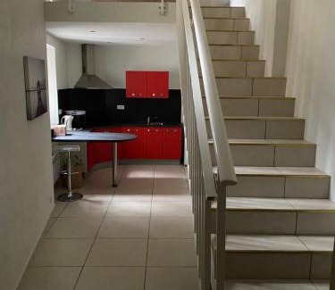 Ussel Apartment | Tranquil Apartment in Historic City Center