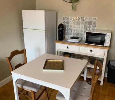 Ussel Apartment | Peaceful Stay in Ussel: Family and Pet Friendly Retreat