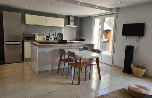 Banyuls-sur-Mer Apartment | Tranquil 2-Bedroom Apartment with Terrace near Banyuls Beach