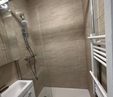 Quartier du Pont-de-Flandre Apartment | Quiet Retreat Near La Villette, Perfect for Families