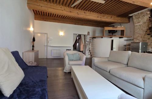 Secteur 2 Apartment | Appartement center city & parking gratuit